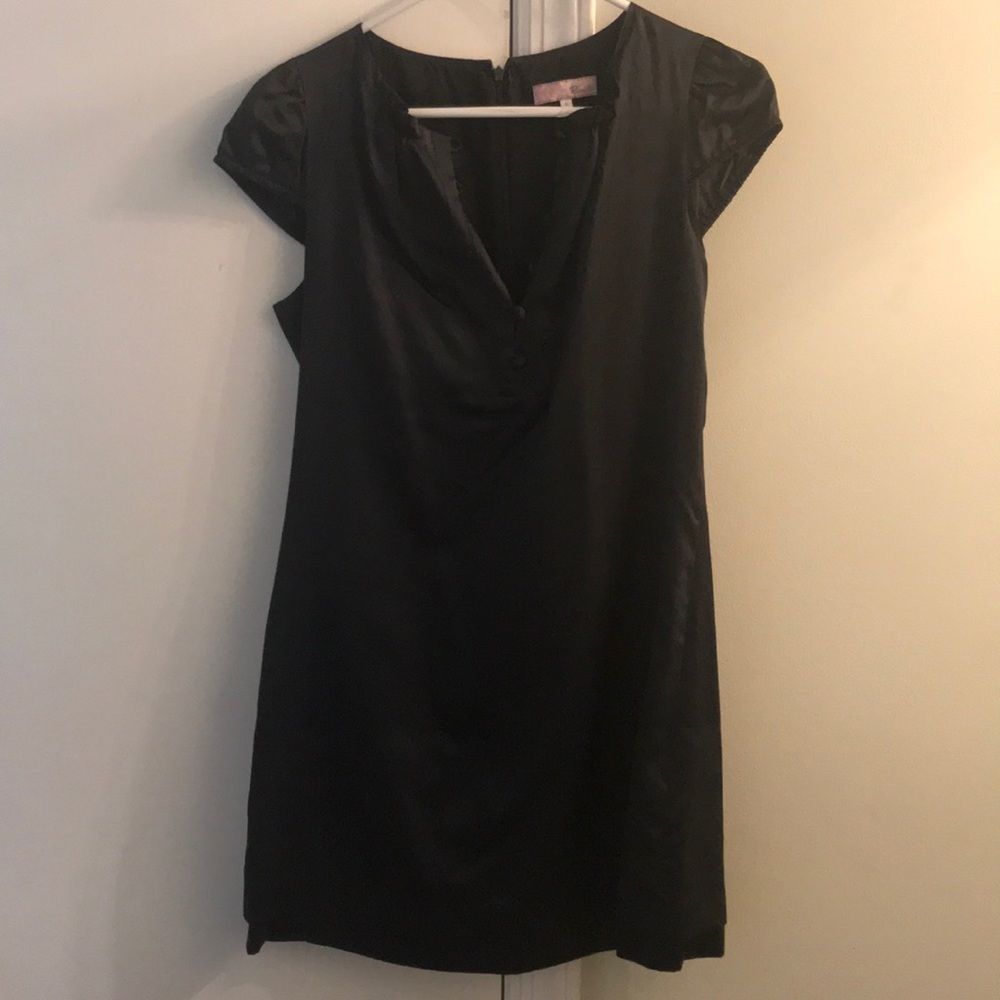 Parameter black silk dress